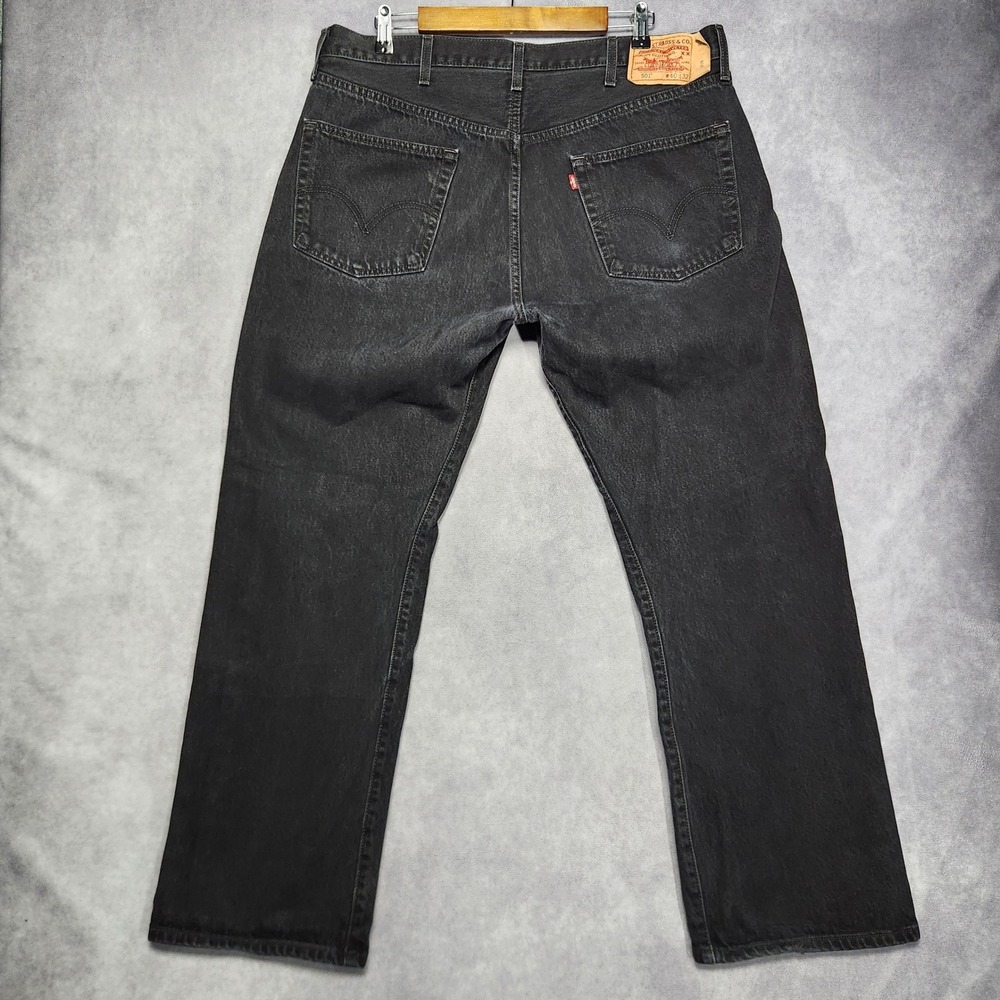 Levis 501 Black Denim Jeans Mens 38x32 Shrunk Button Fly‎ Distressed Knees